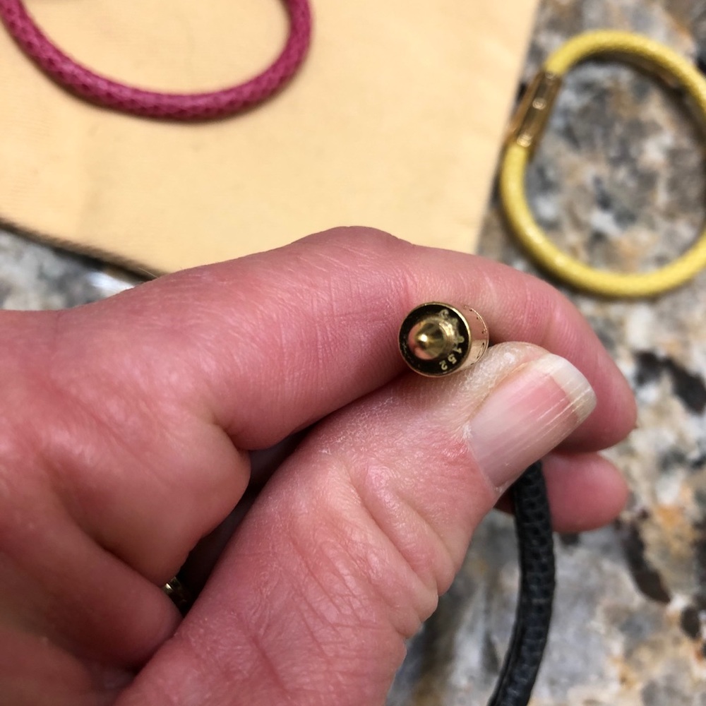 Louis Vuitton KeepIt Bracelets - Picture 11 of 11